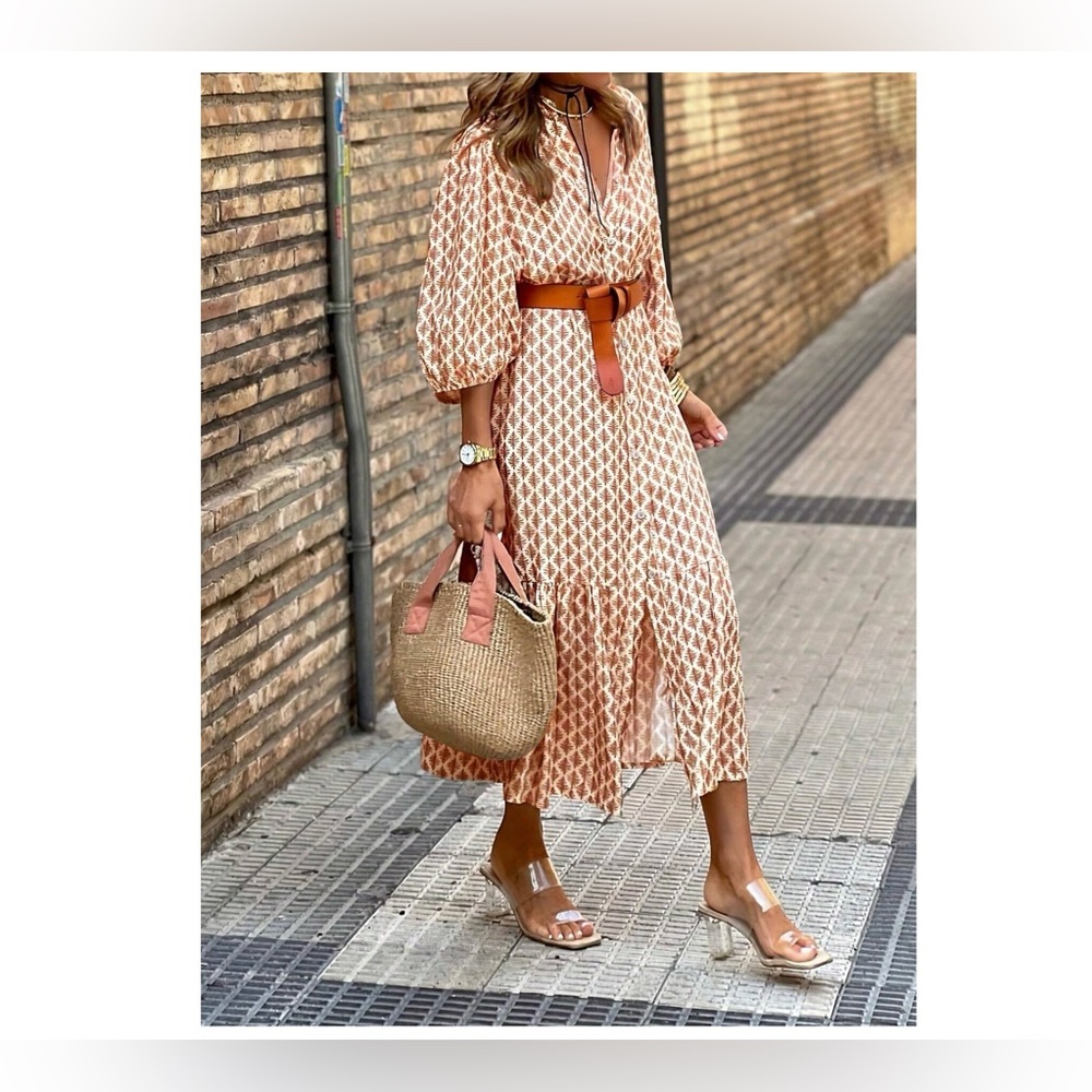 Perfect Spring - Fall dress. Like new! Clear out sale‼️